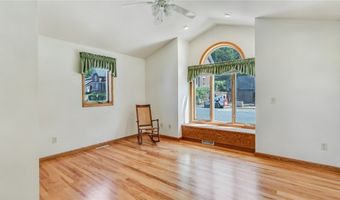 106 S 2nd St, Alma, WI 54610