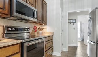 183 Hawkstead Dr, Albany, GA 31763