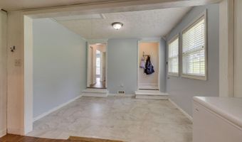 23270 Denton Valley Rd, Abingdon, VA 24211