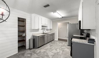 138 Vann Dr, Ashford, AL 36312