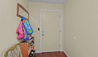 196 Old River Rd 166, Lincoln, RI 02865