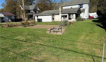 572 W Main St, Adena, OH 43901