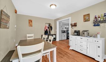 186 W MAIN St, Adamstown, PA 19501
