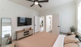 616 LEBEAU St, Arabi, LA 70032