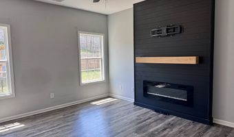335 Highland Pointe Dr, Alto, GA 30510