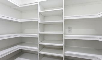 871 N BONITA Way E, Centerville, UT 84014