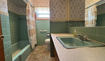 490 Stephens Rd, Akron, OH 44312