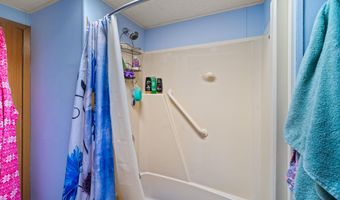 9 J St, Bangor, ME 04401
