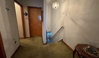 35 E 26TH St, Bayonne, NJ 07002