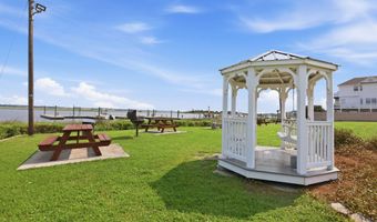 1918 W Fort Macon Rd 134, Atlantic Beach, NC 28512