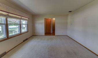 606 Dogwood Dr, Arcola, IL 61910