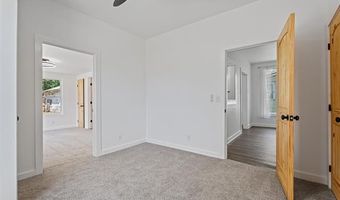515 S Creek Ave, Bartlesville, OK 74003