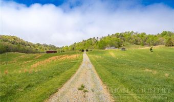 762 George Eggers Rd, Banner Elk, NC 28604