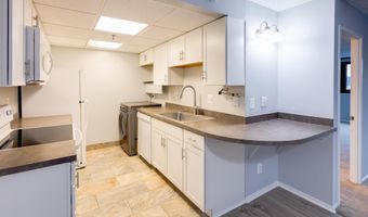 5911 EDSALL Rd 406, Alexandria, VA 22304