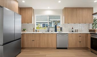 5308 S Victoria, Los Angeles, CA 90043