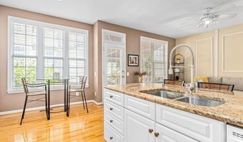 2406 GRETTER Pl, Alexandria, VA 22311