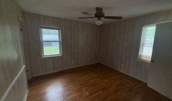 7081 Poplar Corner Rd, Bells, TN 38006