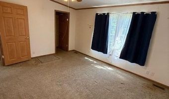 5838 Meadowbrook Rd, Albany, OH 45710