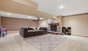 1895 Underwood Ave, Ainsworth, IA 52201
