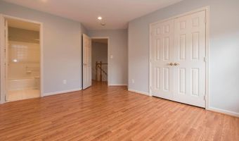 10709 BOSWELL Ln, Potomac, MD 20854