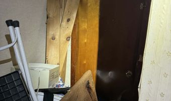 6 Elaine St, Bozrah, CT 06334