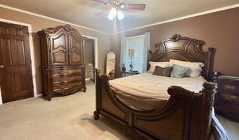 209 Country Club Rd, Bald Knob, AR 72010