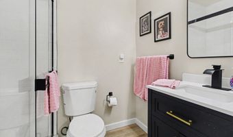 592 S 7th St, Ann Arbor, MI 48103