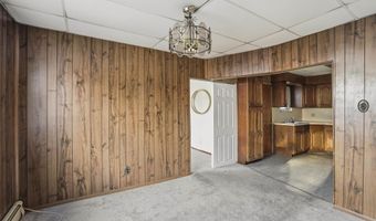 98 W 49TH St, Bayonne, NJ 07002