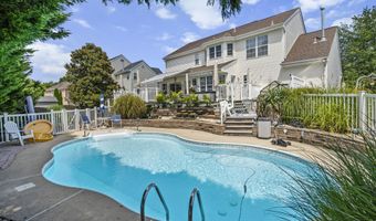 65 Chestnut Way Cir, Barnegat, NJ 08005