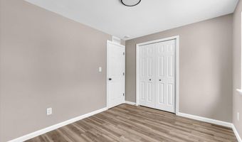 12 Faust Ct, Ann Arbor, MI 48108
