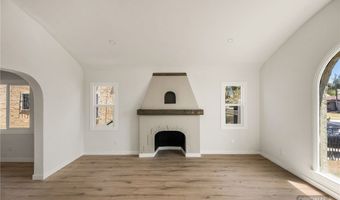7523 Dalton Ave, Los Angeles, CA 90047