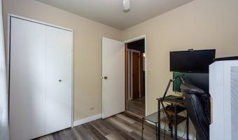 269 Cedarwood Ln, Antioch, IL 60002
