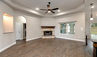 1008 Sky Ct, Weatherford, TX 76085