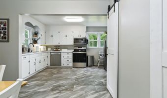 6049 E Mineral Koleen Rd, Bloomfield, IN 47424
