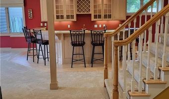 6102 Creek Ridge Ct, Minnetonka, MN 55345