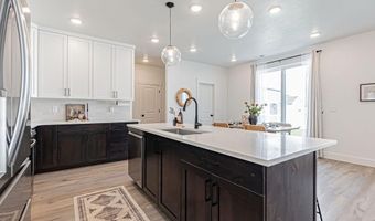 388 Church St, Ammon, ID 83401