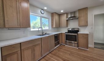 193 E 6th St, Benson, AZ 85602