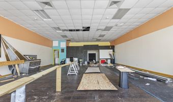 281 Oak St, Biloxi, MS 39530