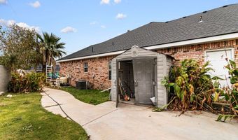10 NW Sage Cir, Andrews, TX 79714