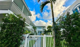 1135 101st St 6, Bay Harbor Islands, FL 33154