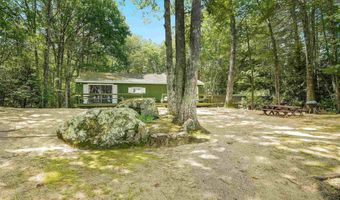 4 Clark Island Rd, Amherst, NH 03031