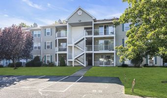 66 Iroquois Dr 24, Absecon, NJ 08201