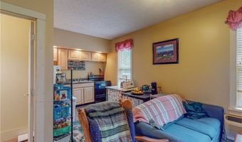 5696 Steubenville Rd SE, Amsterdam, OH 43903