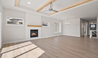 1299 Berkshire Ln, North Liberty, IA 52317