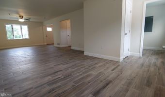 490 W DUCK CREEK Rd, Clayton, DE 19938