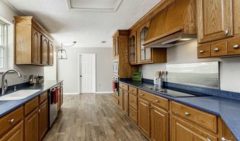 4376 Blecker Dr, Baton Rouge, LA 70809