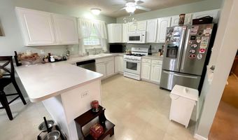 129 Birchwood Rd, Blakeslee, PA 18610