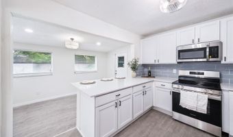 3007 KNOLLWOOD Cir, Orlando, FL 32804