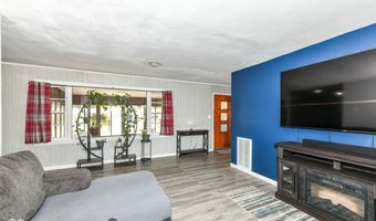 206 Winding Dr, Alexandria, IN 46001