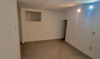 713 NE 3rd Ave, Aberdeen, SD 57401